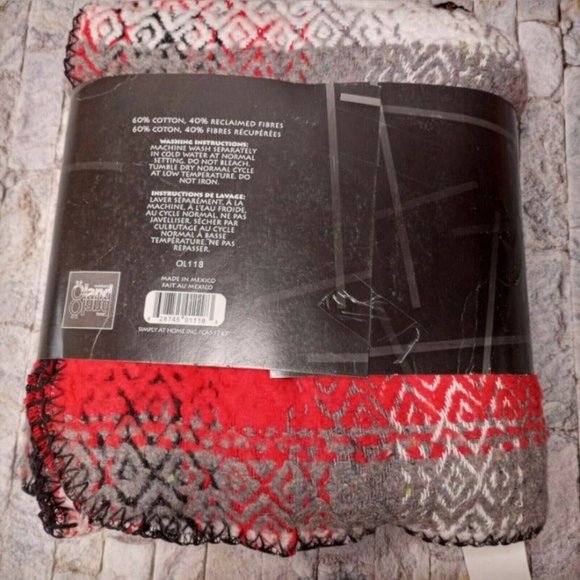 Oland Diamond Texture Blanket Red Gray Black White 78X44in Cotton Blend - Picture 2 of 7